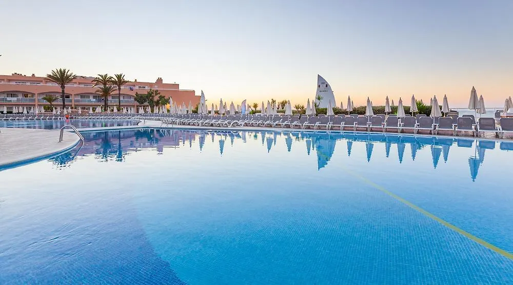 Sirenis Hotel Seaview Country Club Sant Josep de sa Talaia